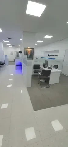 Halı zeminli bireysel müşteri alanı